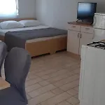 Apartamento By The Sea Nevidjane, Pasman - 18427 *